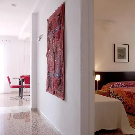 Casa *